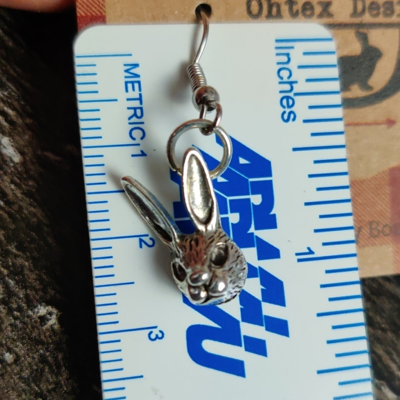 Large Tibetan silver bunny rabbit face earrings - Picture 2 of 6